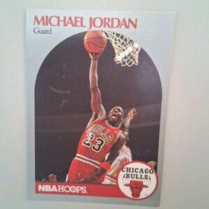 1990-91 NBA Hoops - Michael Jordan #65 Basketball Card - Near Mint Condition